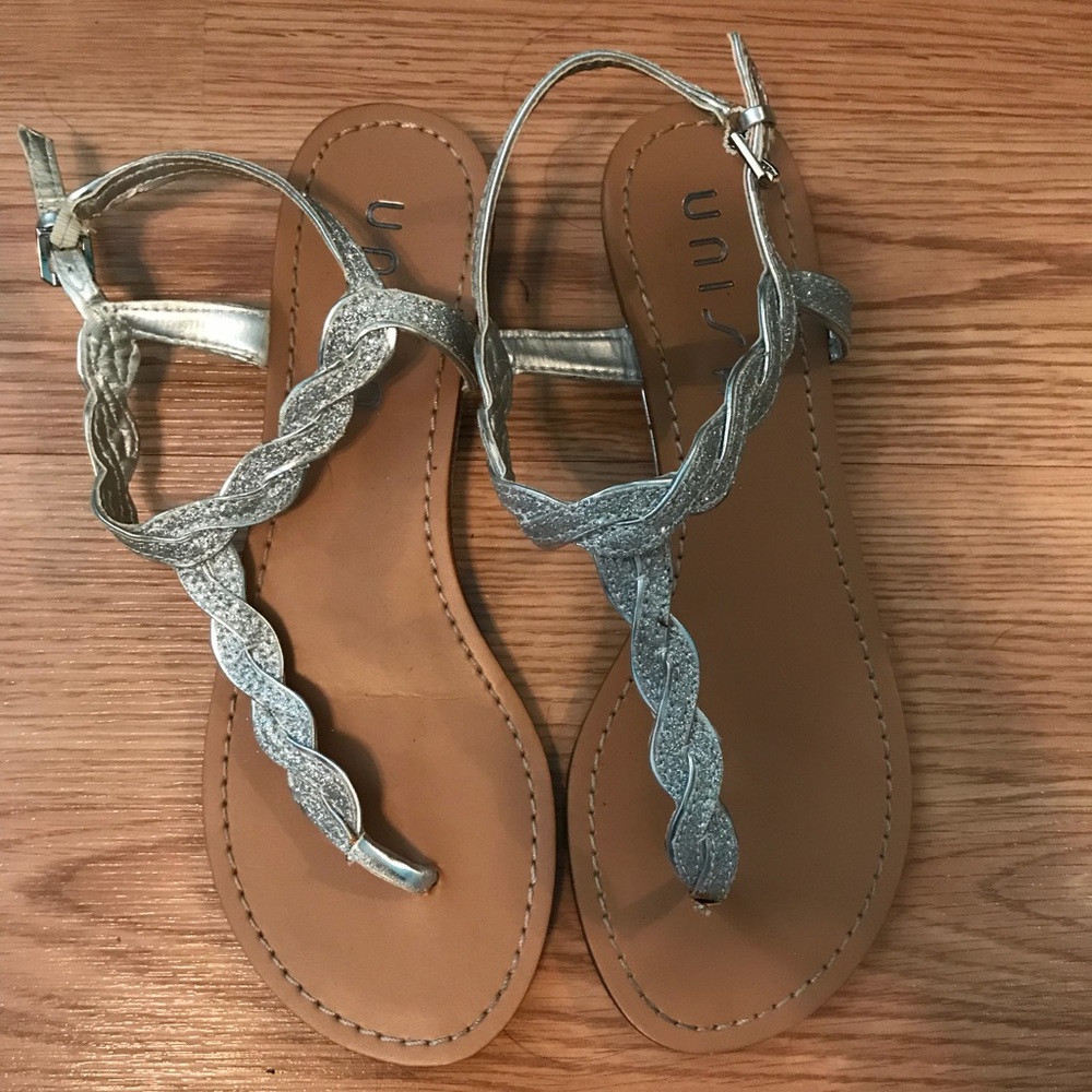 Size 7 Unisa sandal